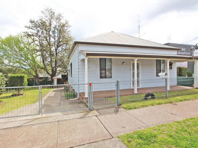 51 Cumberland Street, Cessnock NSW 2325
