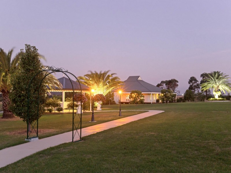 362 Luskintyre Road, Luskintyre NSW 2321