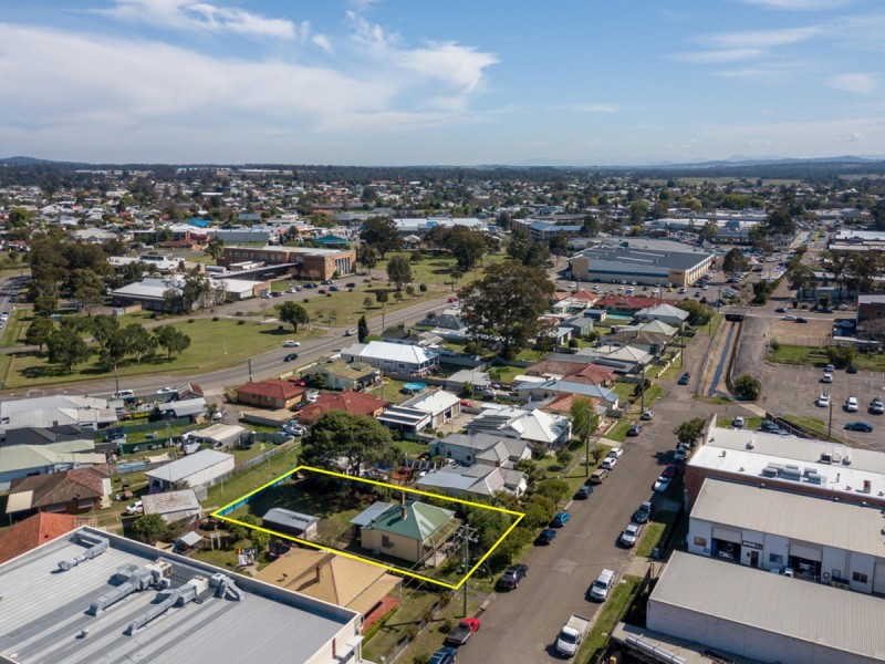 32 Charlton Street, Cessnock NSW 2325