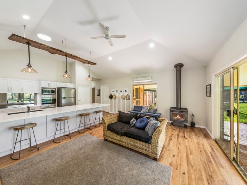 136 Whitings Lane, Quorrobolong NSW 2325