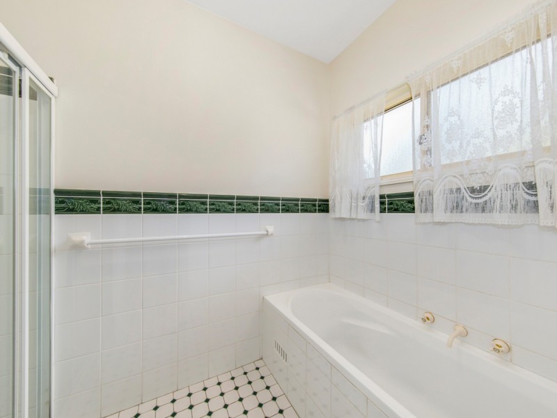 136 Whitings Lane, Quorrobolong NSW 2325