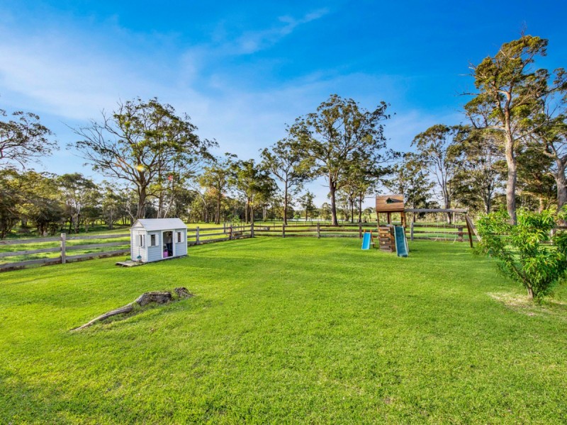136 Whitings Lane, Quorrobolong NSW 2325