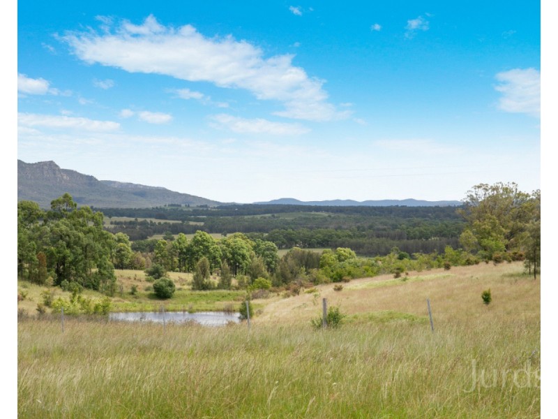 651 Old North Road, Rothbury NSW 2320