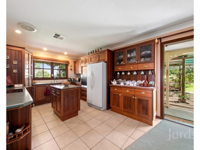 651 Old North Road, Rothbury NSW 2320