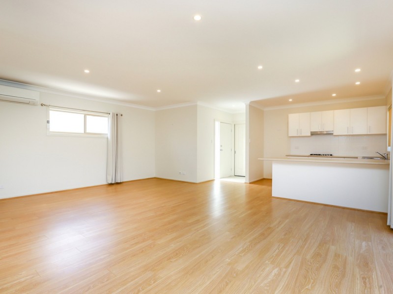 2/19B Sergeant Street, Cessnock NSW 2325
