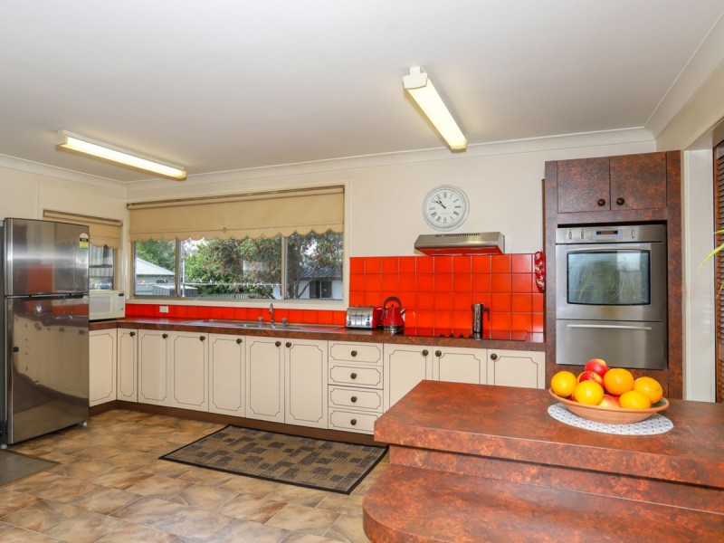 61 Mills Crescent, Cessnock NSW 2325
