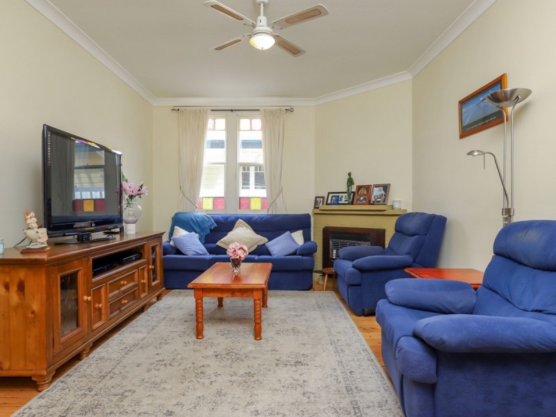 14 Moore Street, Cessnock NSW 2325