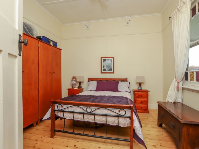 14 Moore Street, Cessnock NSW 2325