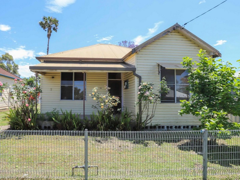 54 Wollombi Road, Cessnock NSW 2325