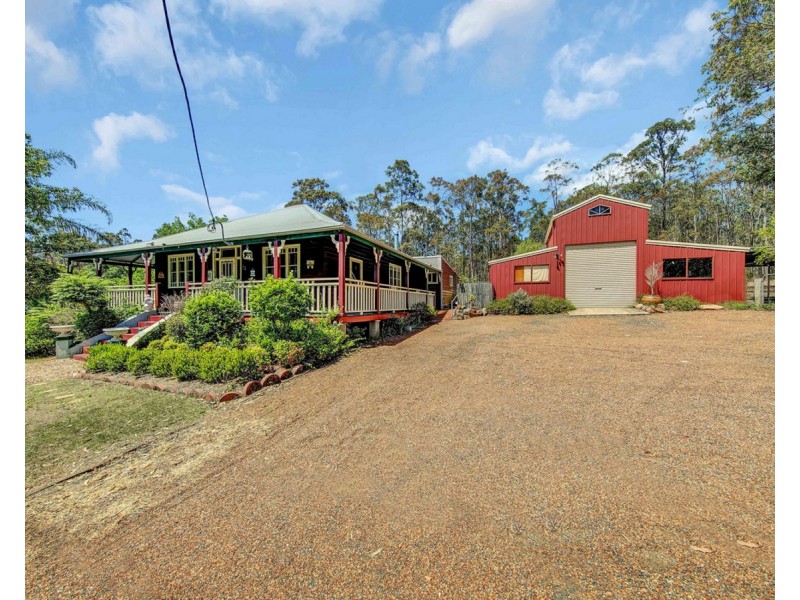 31-33 Ellalong Road, Pelton NSW 2325