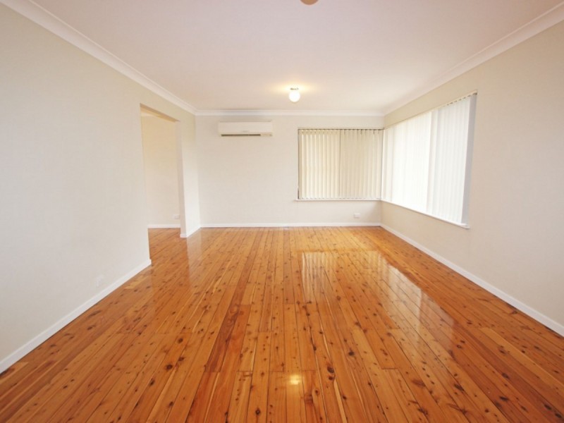 11 Millfield Street, Kearsley NSW 2325