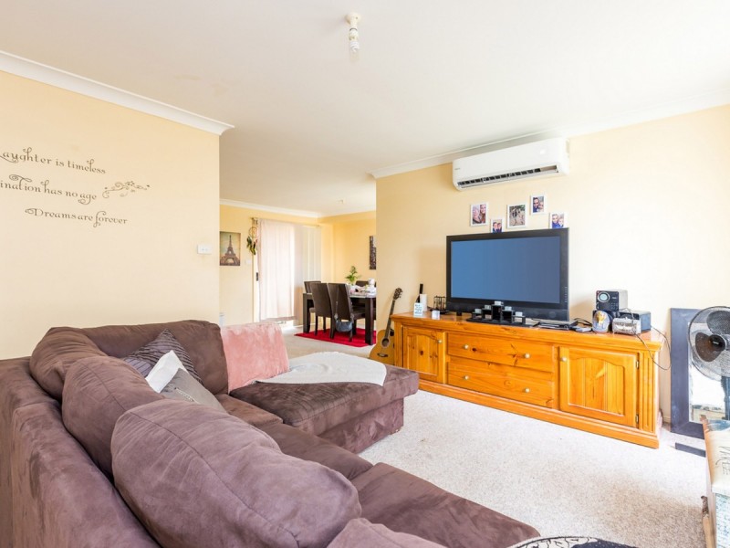 1/6 Sports Avenue, Cessnock NSW 2325