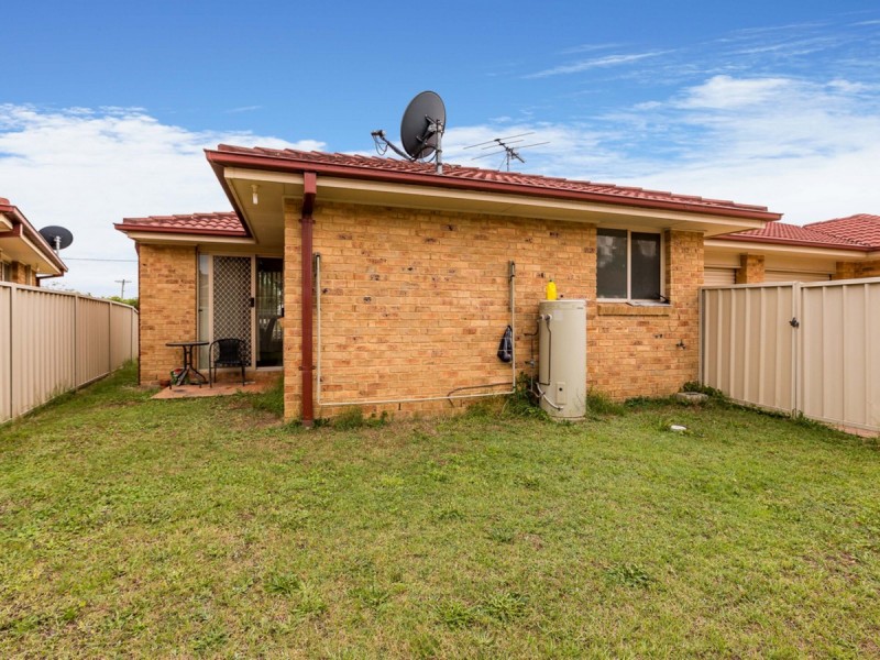 1/6 Sports Avenue, Cessnock NSW 2325