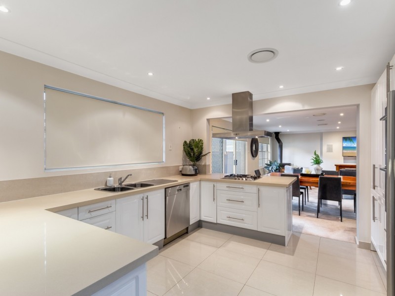 24 Regent Street, Cessnock NSW 2325