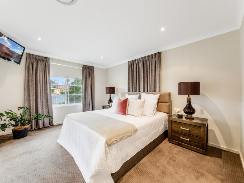 24 Regent Street, Cessnock NSW 2325