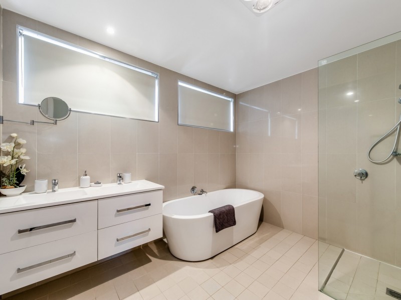 24 Regent Street, Cessnock NSW 2325