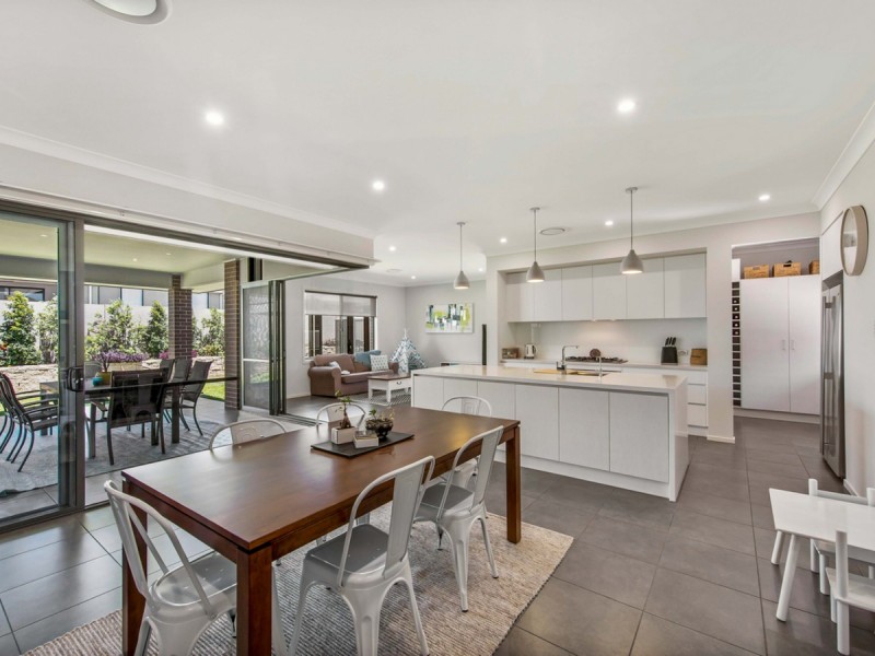 17 Kinnavane Road (Huntlee), North Rothbury NSW 2335