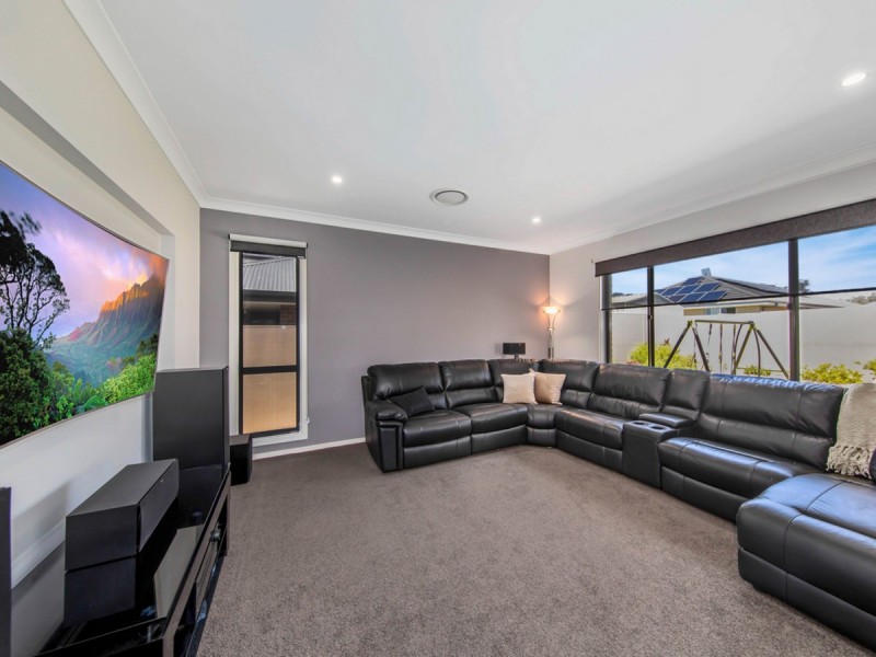 17 Kinnavane Road (Huntlee), North Rothbury NSW 2335