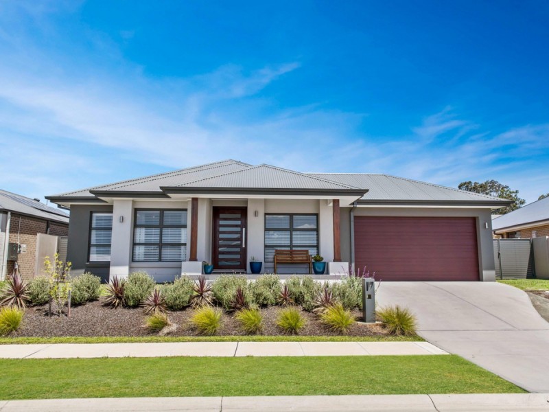 17 Kinnavane Road (Huntlee), North Rothbury NSW 2335