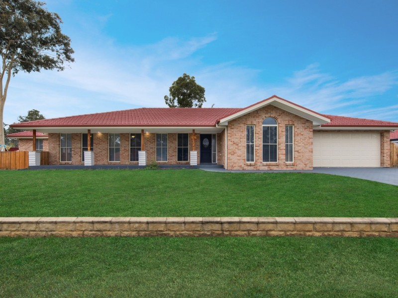 4 Mount Pleasant Grove, Cessnock NSW 2325