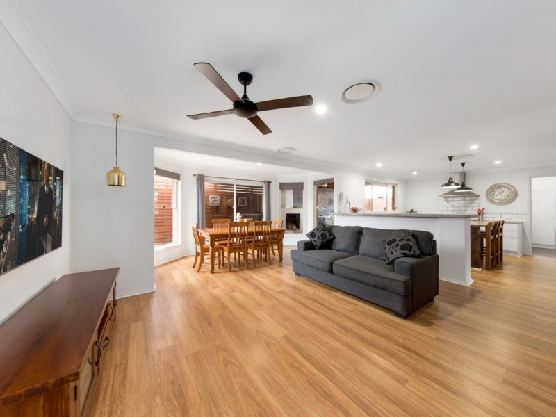 4 Mount Pleasant Grove, Cessnock NSW 2325