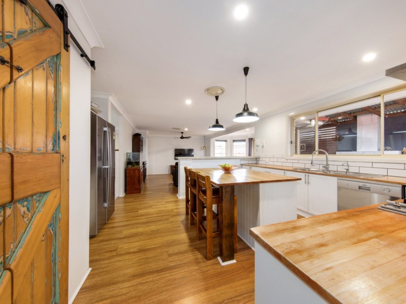 4 Mount Pleasant Grove, Cessnock NSW 2325