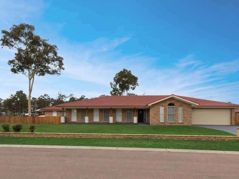 4 Mount Pleasant Grove, Cessnock NSW 2325