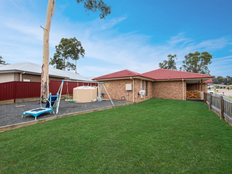 4 Mount Pleasant Grove, Cessnock NSW 2325