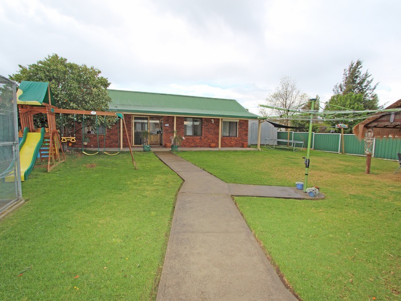 38 Church Street, Branxton NSW 2335