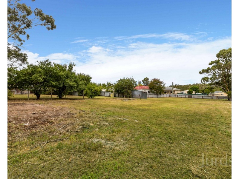4 Lavender Street, Cessnock NSW 2325