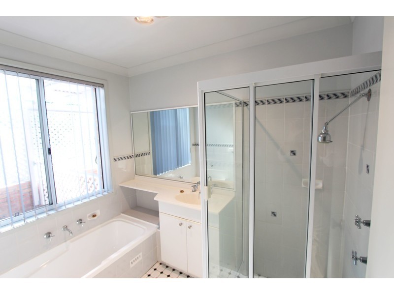 8 Preston Close, Branxton NSW 2335