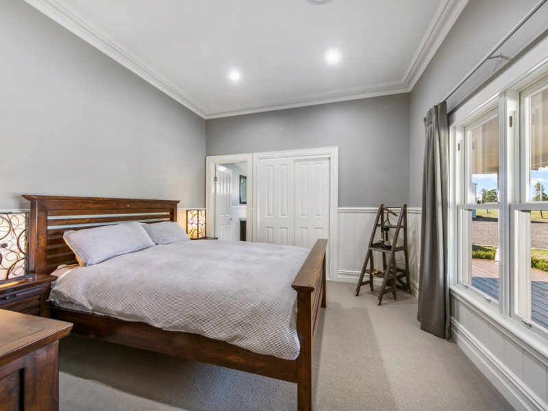 51 Lomandra Circuit, Paterson NSW 2421