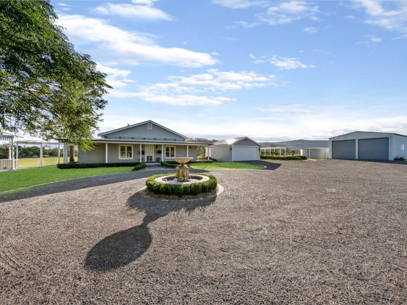 51 Lomandra Circuit, Paterson NSW 2421