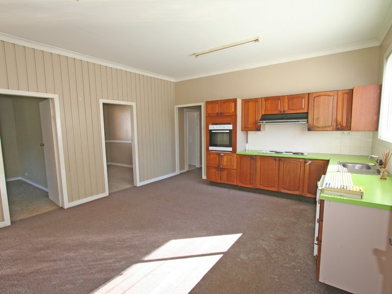 30 Cessnock Road, Neath NSW 2326