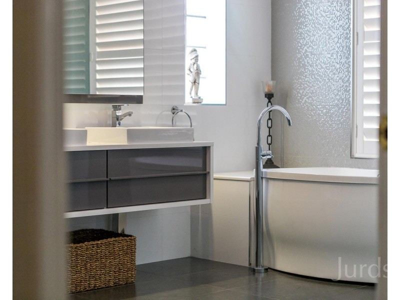 62 Queen Street, Singleton NSW 2330