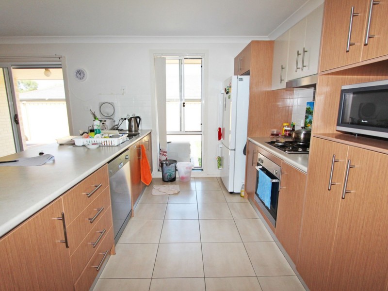 16 Chablis Drive, Cessnock NSW 2325