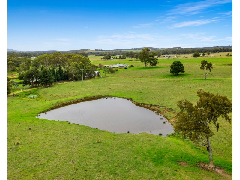 325 Whitings Lane, Quorrobolong NSW 2325