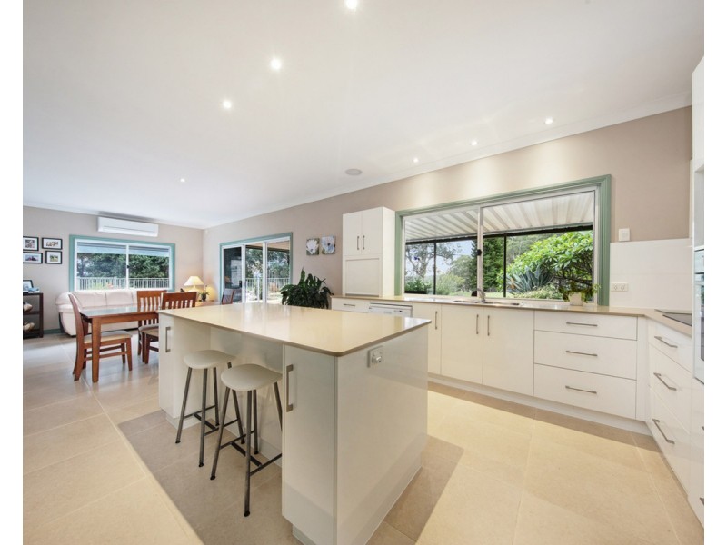 325 Whitings Lane, Quorrobolong NSW 2325