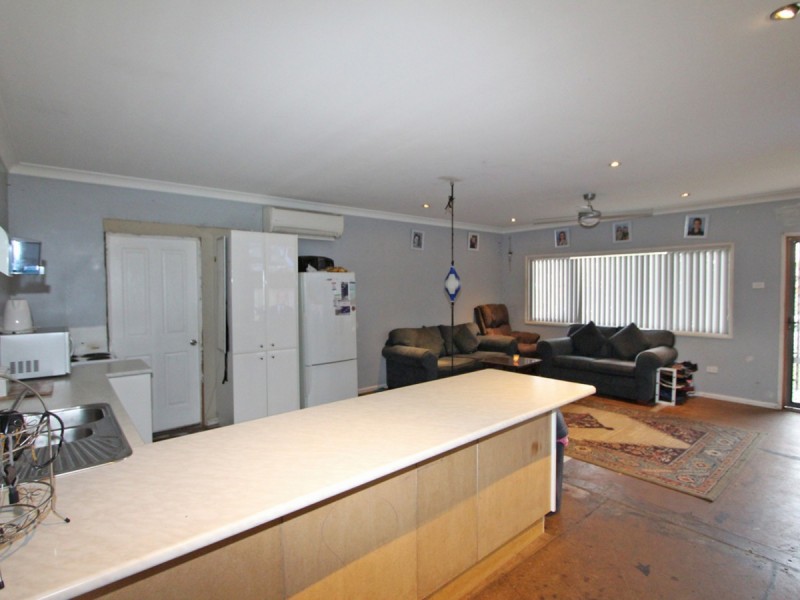 13 Blackwood Avenue, Cessnock NSW 2325