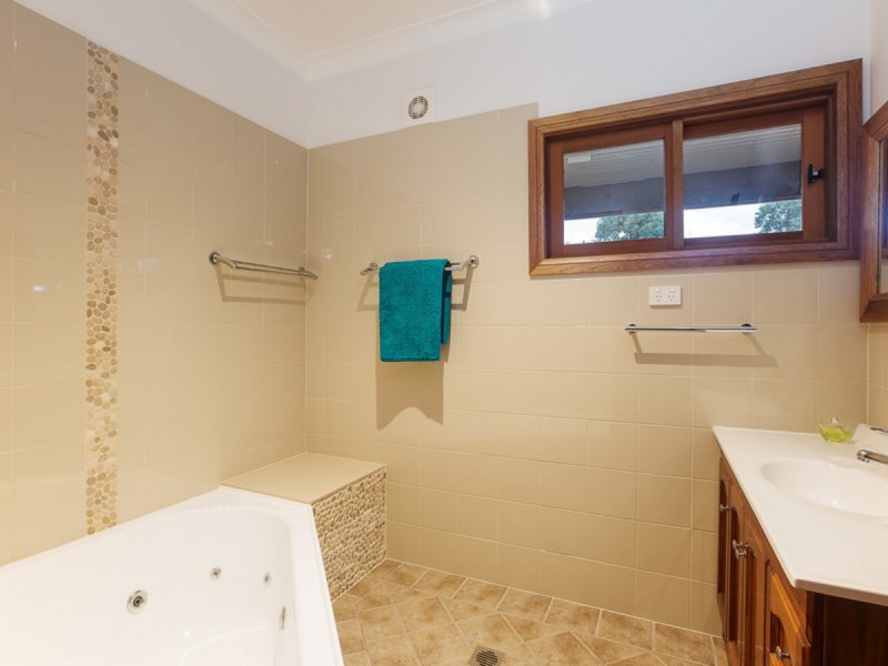 59A Brickmans Lane, Lovedale NSW 2325