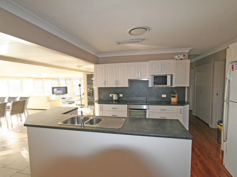 27 Lee-Ann Crescent, Cessnock NSW 2325