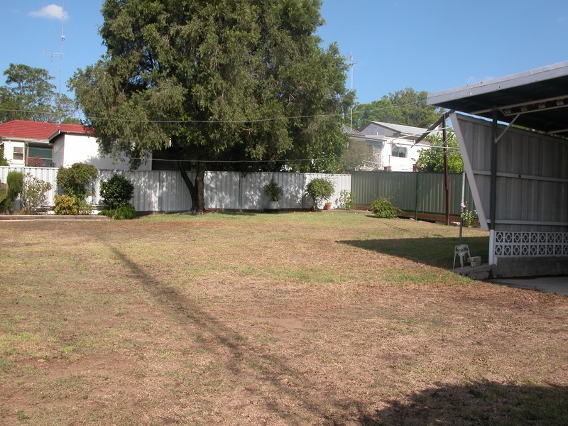 38 Cumberland St, Cessnock NSW 2325
