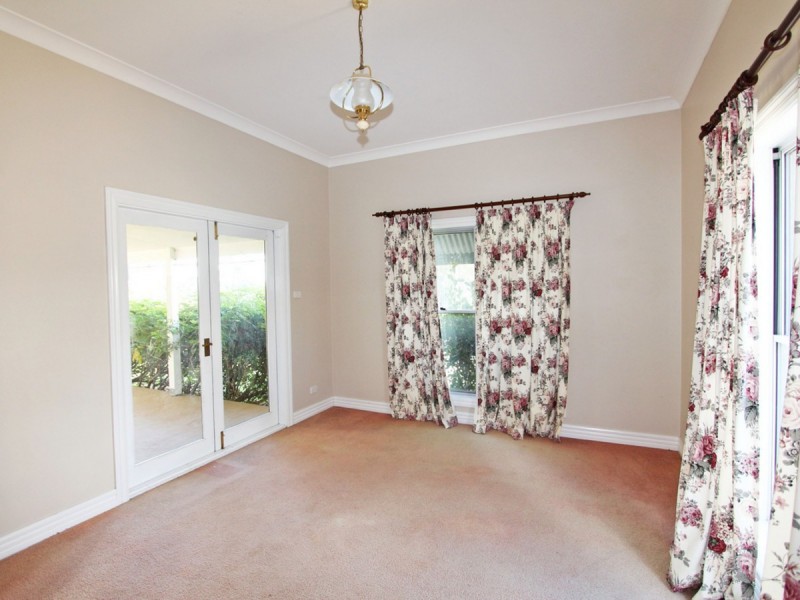 19 Fletcher Street, Nulkaba NSW 2325