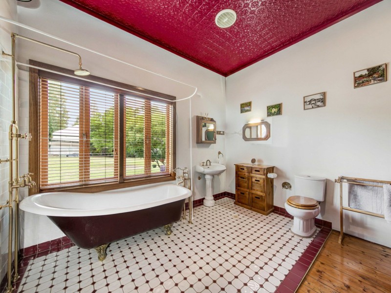 6 Cruickshank Street, Bellbird Heights NSW 2325