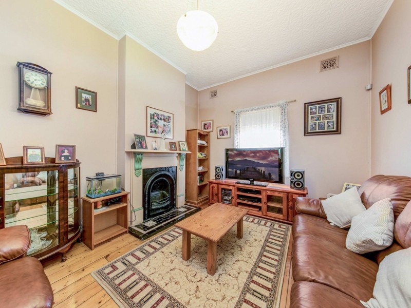 6 Cruickshank Street, Bellbird Heights NSW 2325