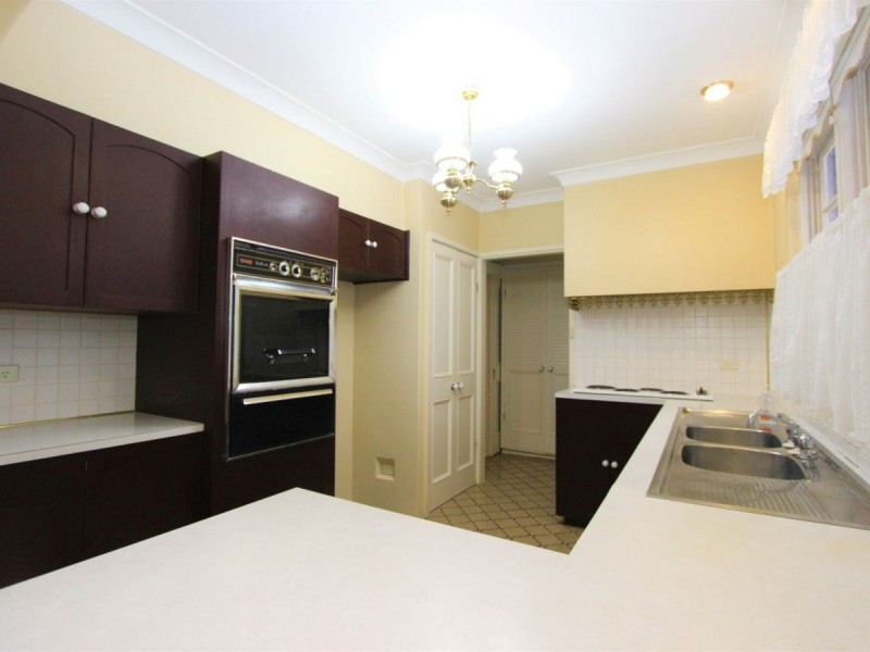 17 Elizabeth Street, Cessnock NSW 2325