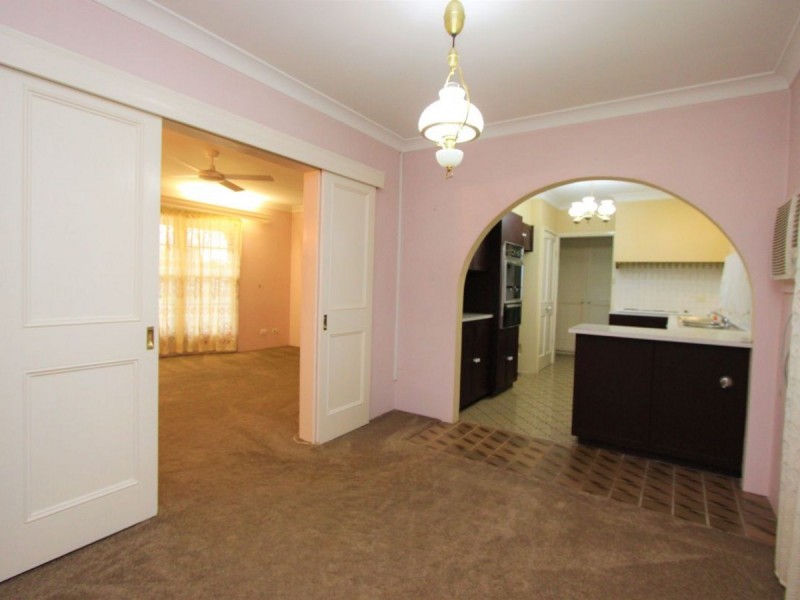 17 Elizabeth Street, Cessnock NSW 2325