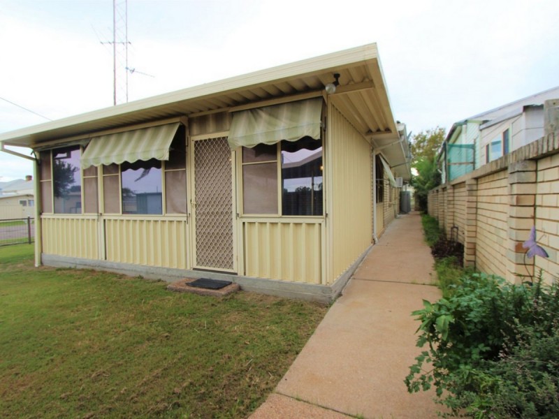 17 Elizabeth Street, Cessnock NSW 2325