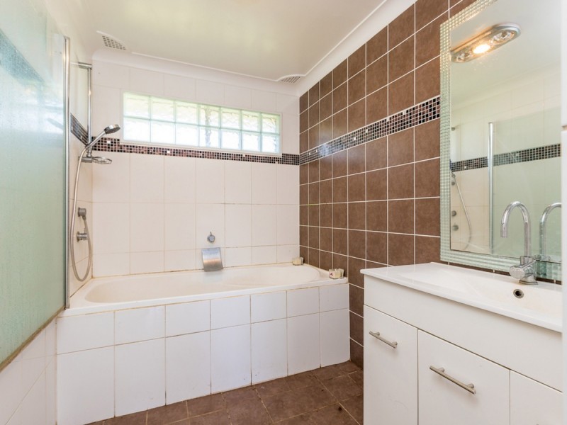 10 Alexander Street, Cessnock NSW 2325