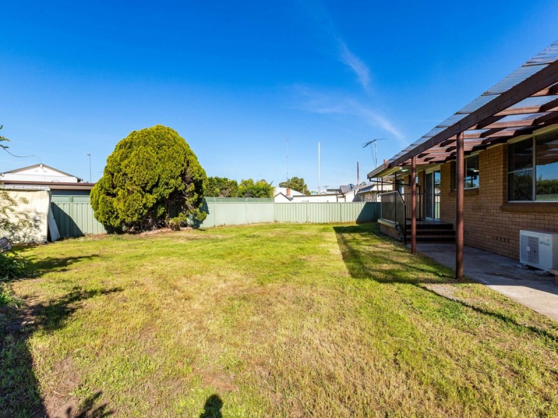 10 Alexander Street, Cessnock NSW 2325